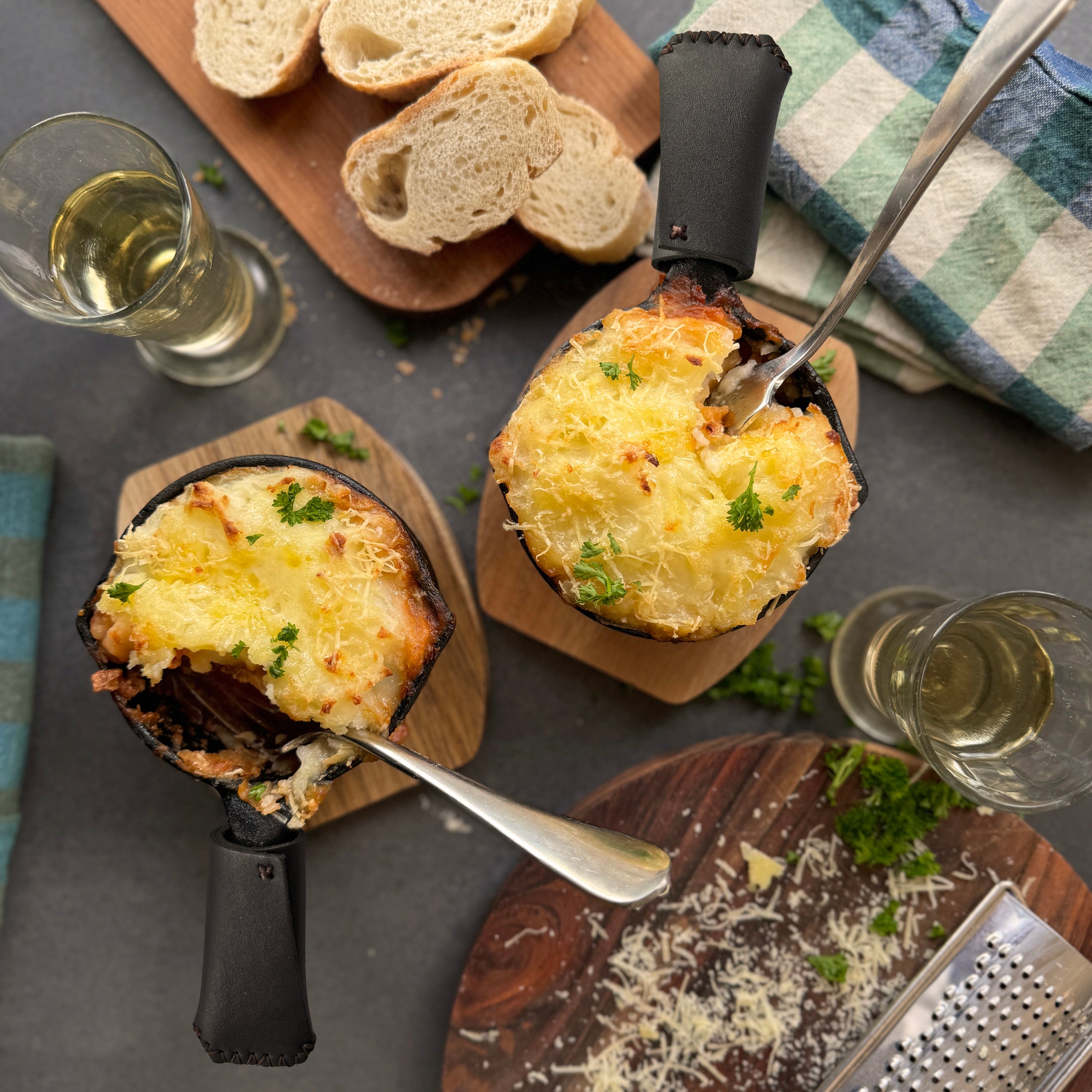 The Ironclad Jr. by Ironclad Co. Handcrafted 10cm Cast Iron Pan